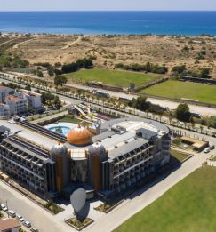 ARNOR DE LUXE HOTEL & SPA