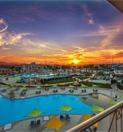 TITANIC RESORT HURHADA