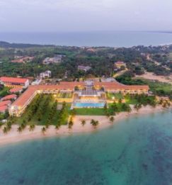 AMAYA BEACH-PASSIKUDAH